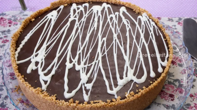 torta de leite ninho com ganache de chocolate