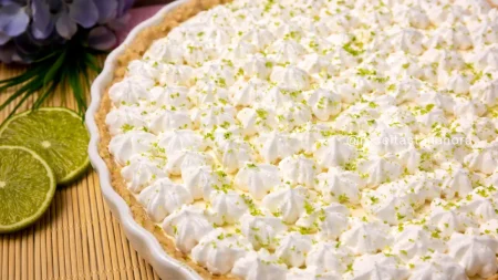 Torta de limão cremosa: Receita fácil e refrescante para qualquer ocasião