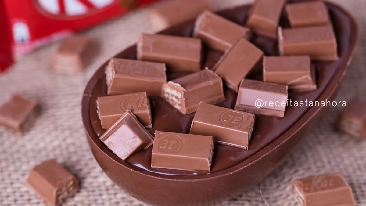 ovo de colher Kit Kat cremoso para páscoa