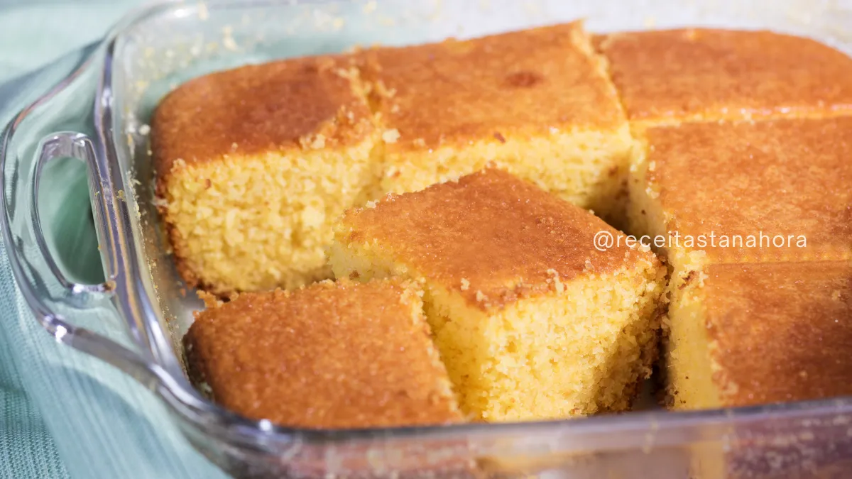 bolo de milho sem farinha fofinho feito no liquidificador