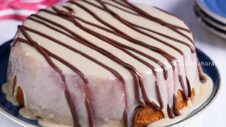 Bolo de leite Ninho com Nutella fofinho e brigadeiro cremoso